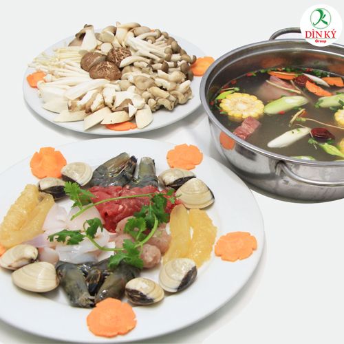 Lẩu Vương Quốc Nấm