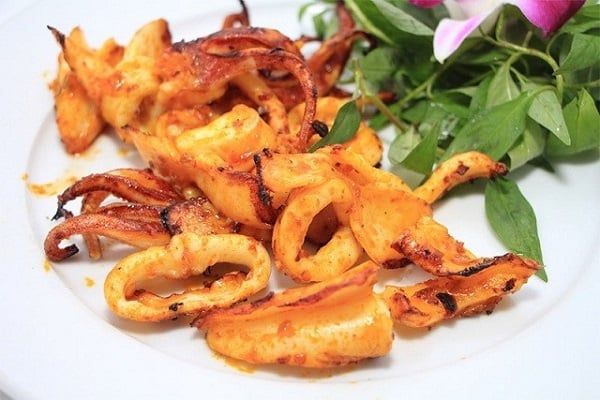 Mực Tươi Nướng Sa Tế