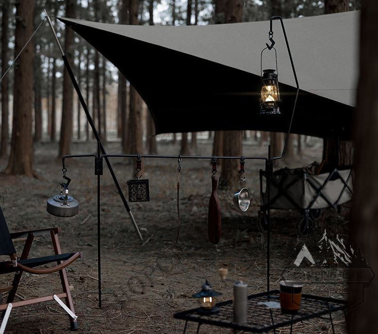 Giá treo đồ và treo đèn glamping
