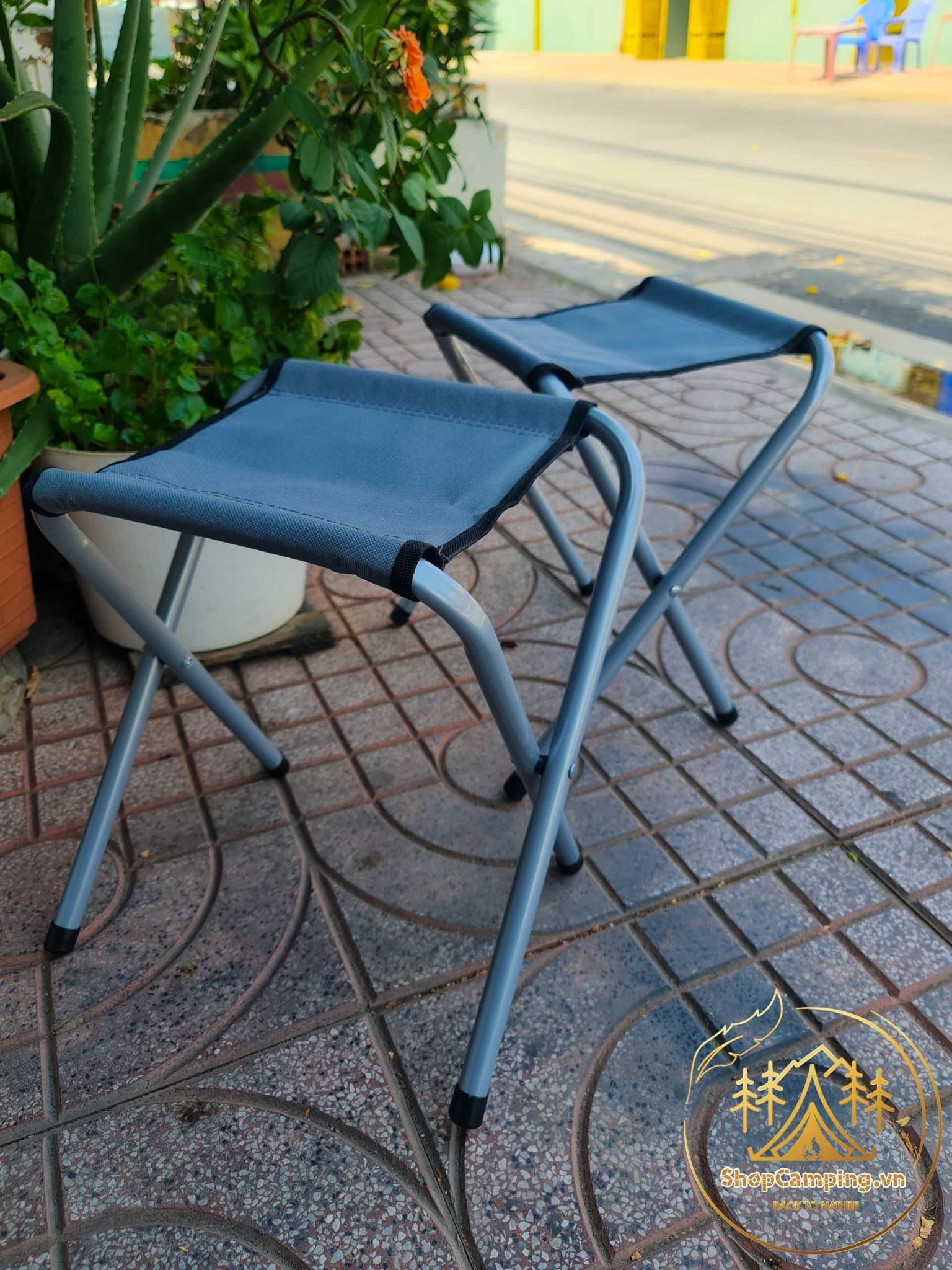 Bàn bếp, bàn ăn xếp gọn khung nhôm kèm ghế xếp mini dành cho cắm trại dã ngoại