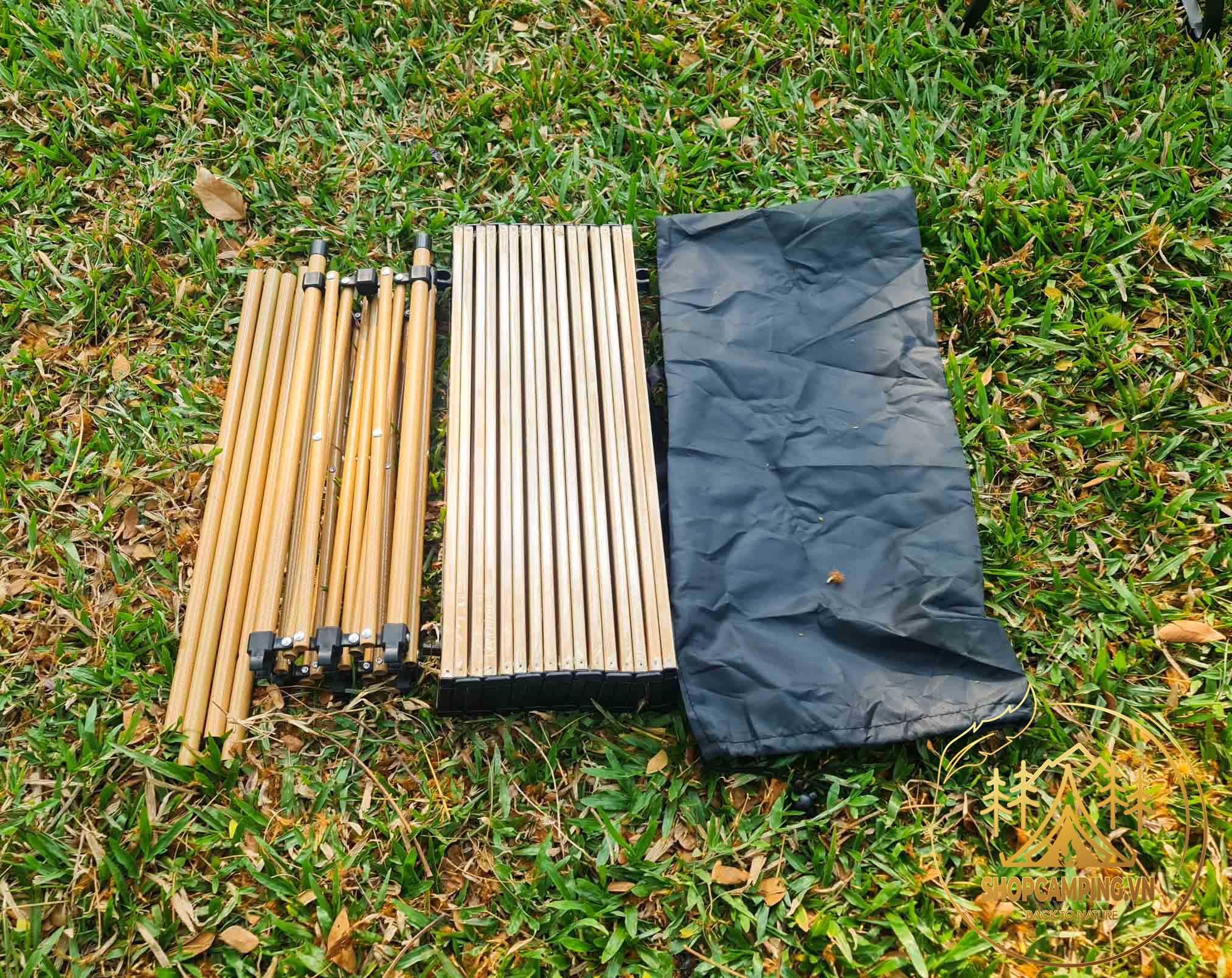 Bàn thép xếp gọn, bàn gấp gọn dã ngoại, bàn xếp thép có túi đựng du lịch,cắm trại, dã ngoại