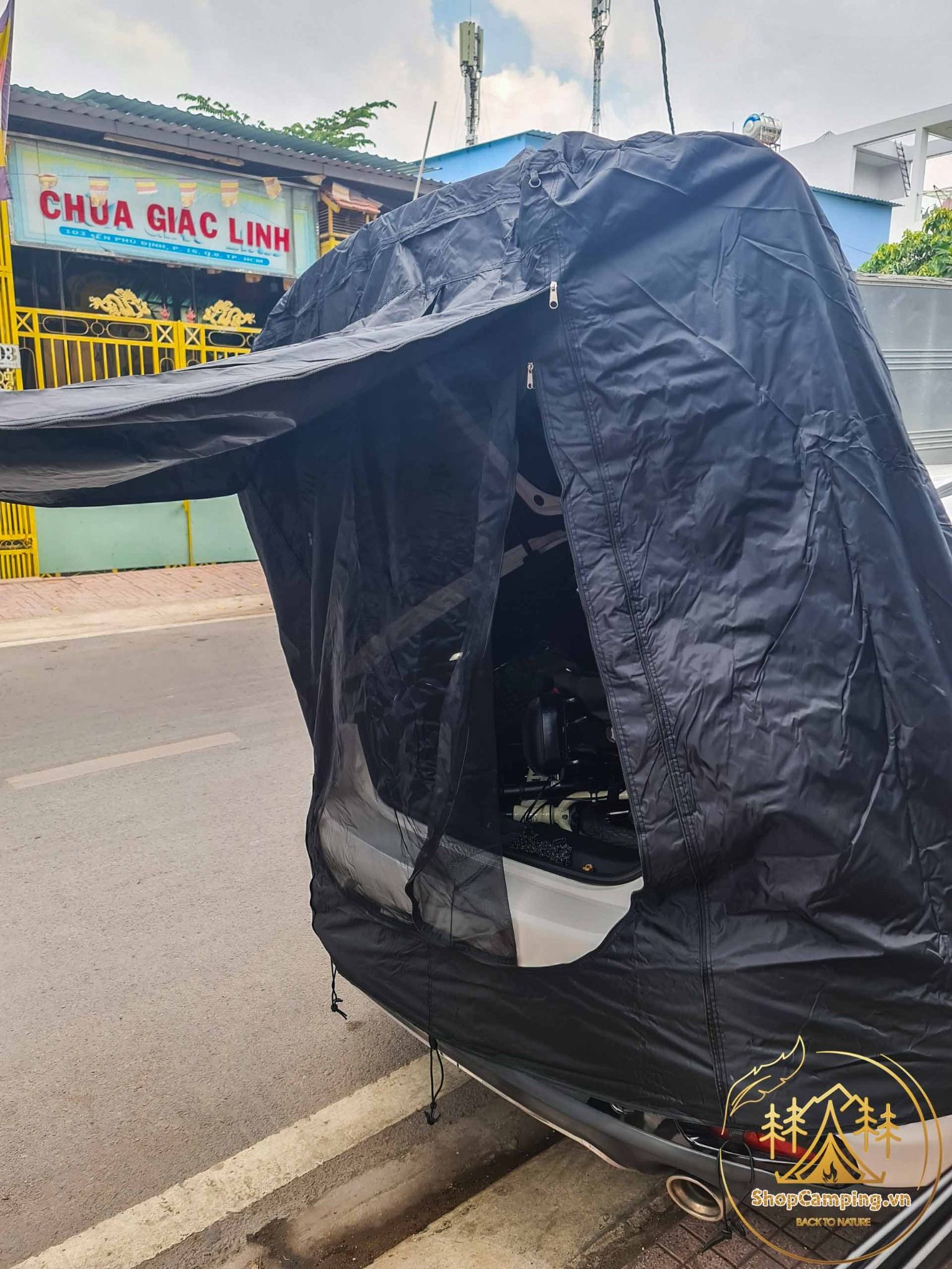 Lều gắn cốp xe hơi, lều che nắng gắn đuôi xe dành cho cắm trại dã ngoại