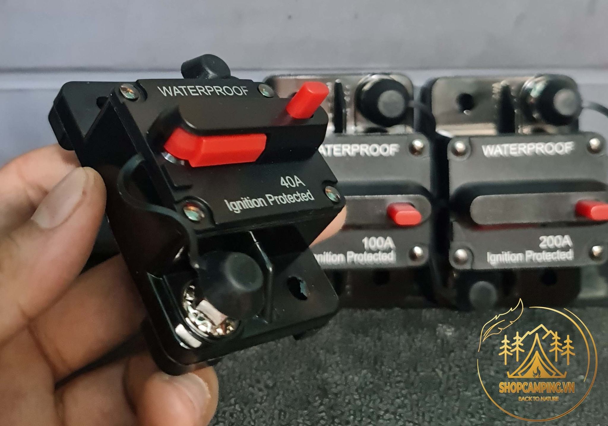 Cầu Chì Ngắt Kết Nối Nguồn Điện 12V 24V DC