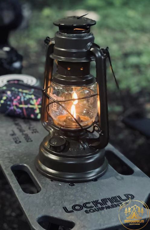  Đèn bão dầu cổ điển FireHand - Baby Special No.276, đèn măng xông dành cho cắm trại dã ngoại, dercor ( tặng kèm bấc đèn) 