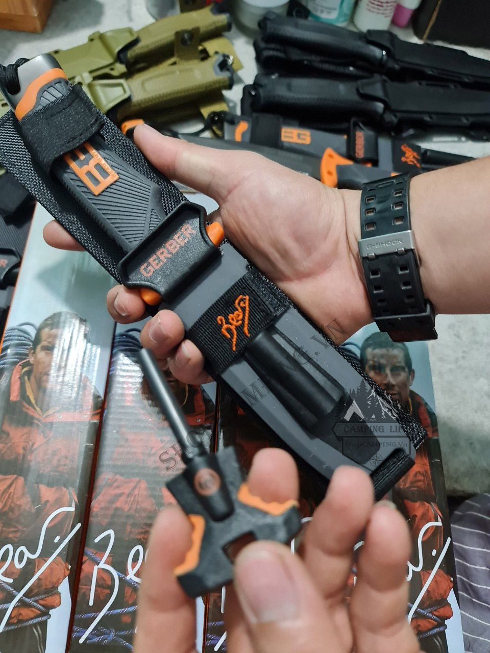 Dao phượt sinh tồn, dao đa năng Gerber Bear Grylls