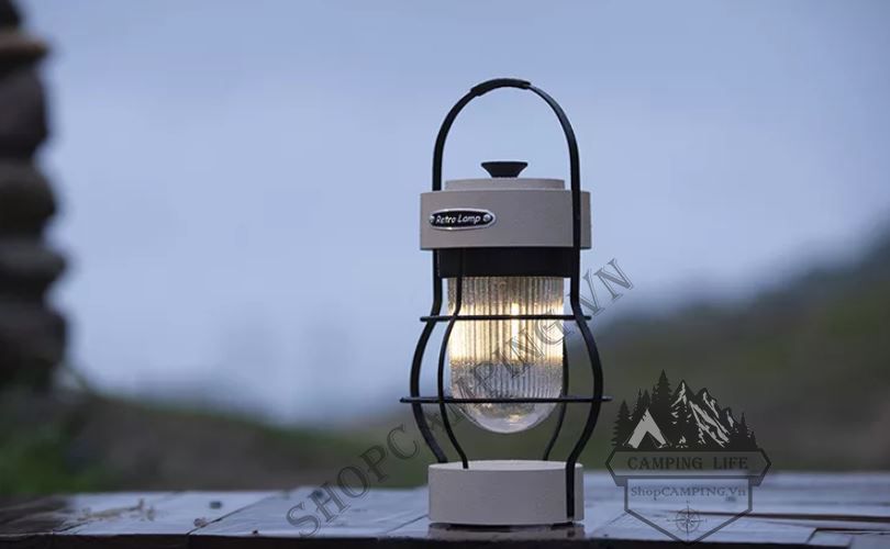 Đèn Retro Lamp L798 phong cách Vintage cổ điển giành cho cắm trại dã ngoại