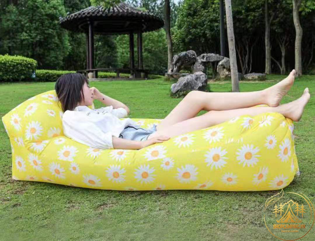 Nệm hơi Lamzac hangout CÓ GỐI TỰA , túi hơi du lịch đa năng