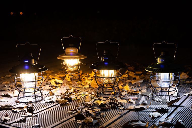 Đèn cổ Retro Lamp phong cách Vintage cổ điển, đèn treo lều, đèn cắm trại, dã ngoại