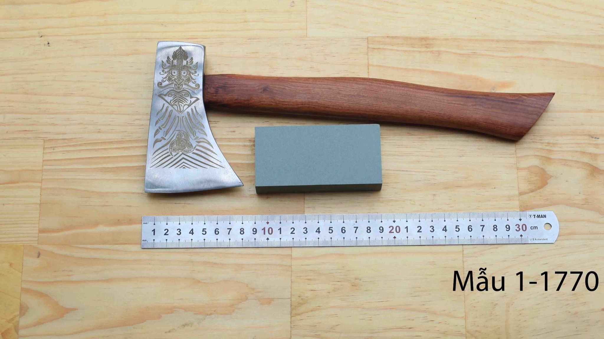 Rìu Nhật rèn tay thủ công