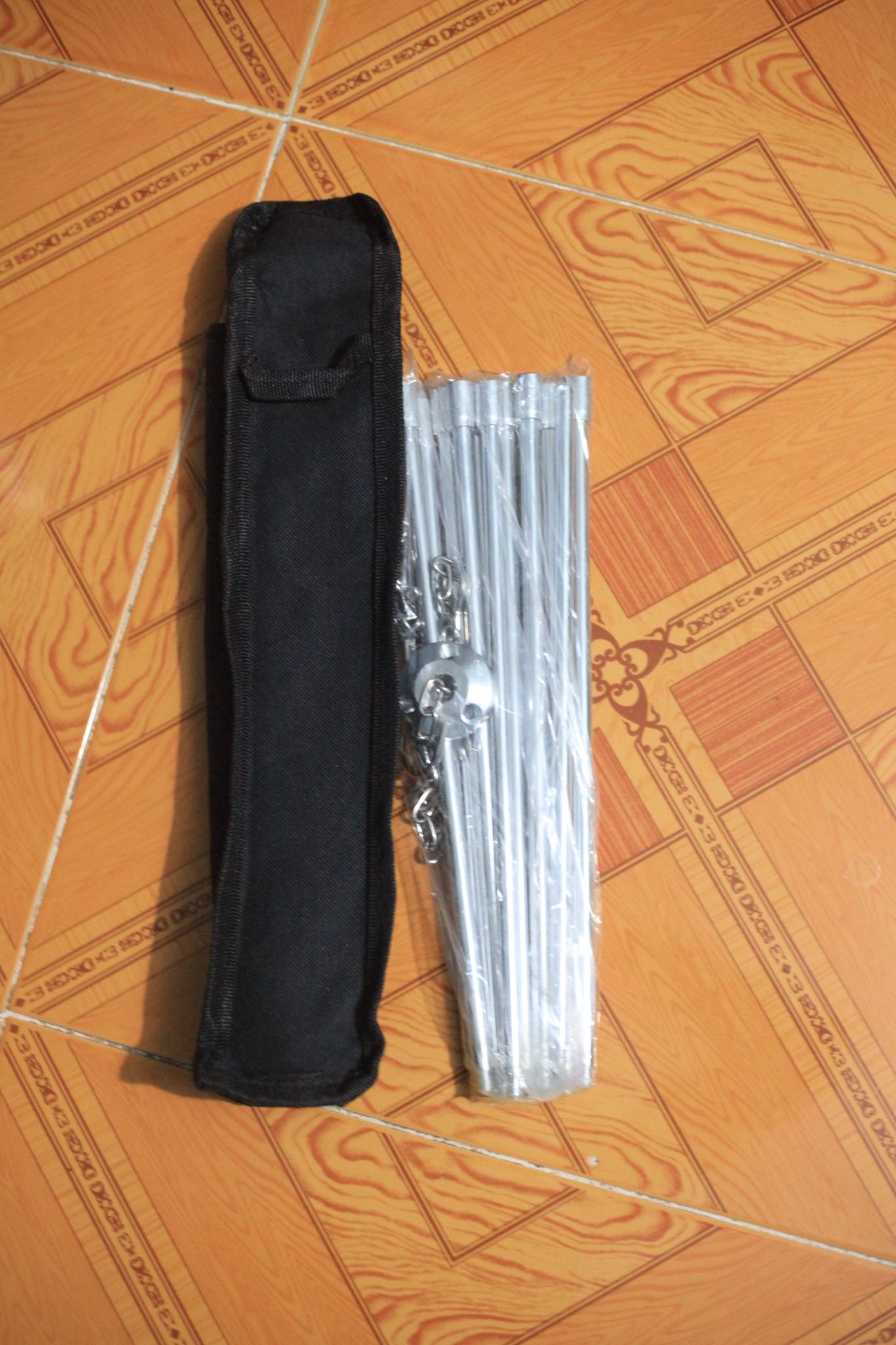 Kiềng 3 chân - giá treo nồi loại 3 khúc/4 khúc hợp kim nhôm trụ ống 8mm dành cho cắm trại, dã ngoại