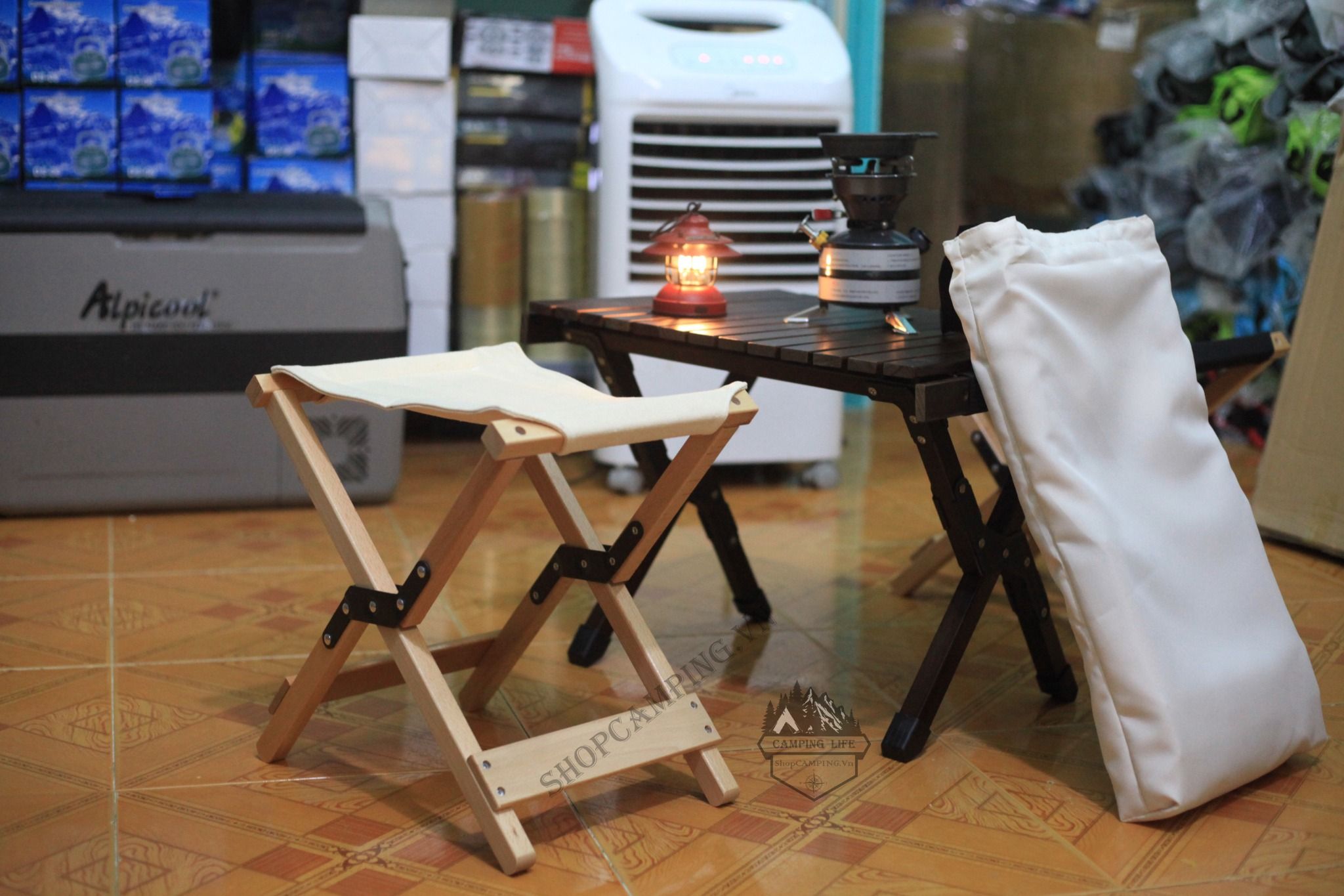 Ghế xếp tam giác khung gỗ xồi gấp gọn dành cho cắm trại dã ngoại