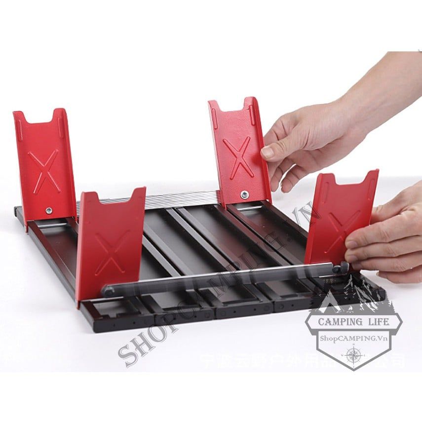 Bàn cắm trại làm từ hợp kim nhôm siêu nhẹ có thể gấp gọn tiện dụng