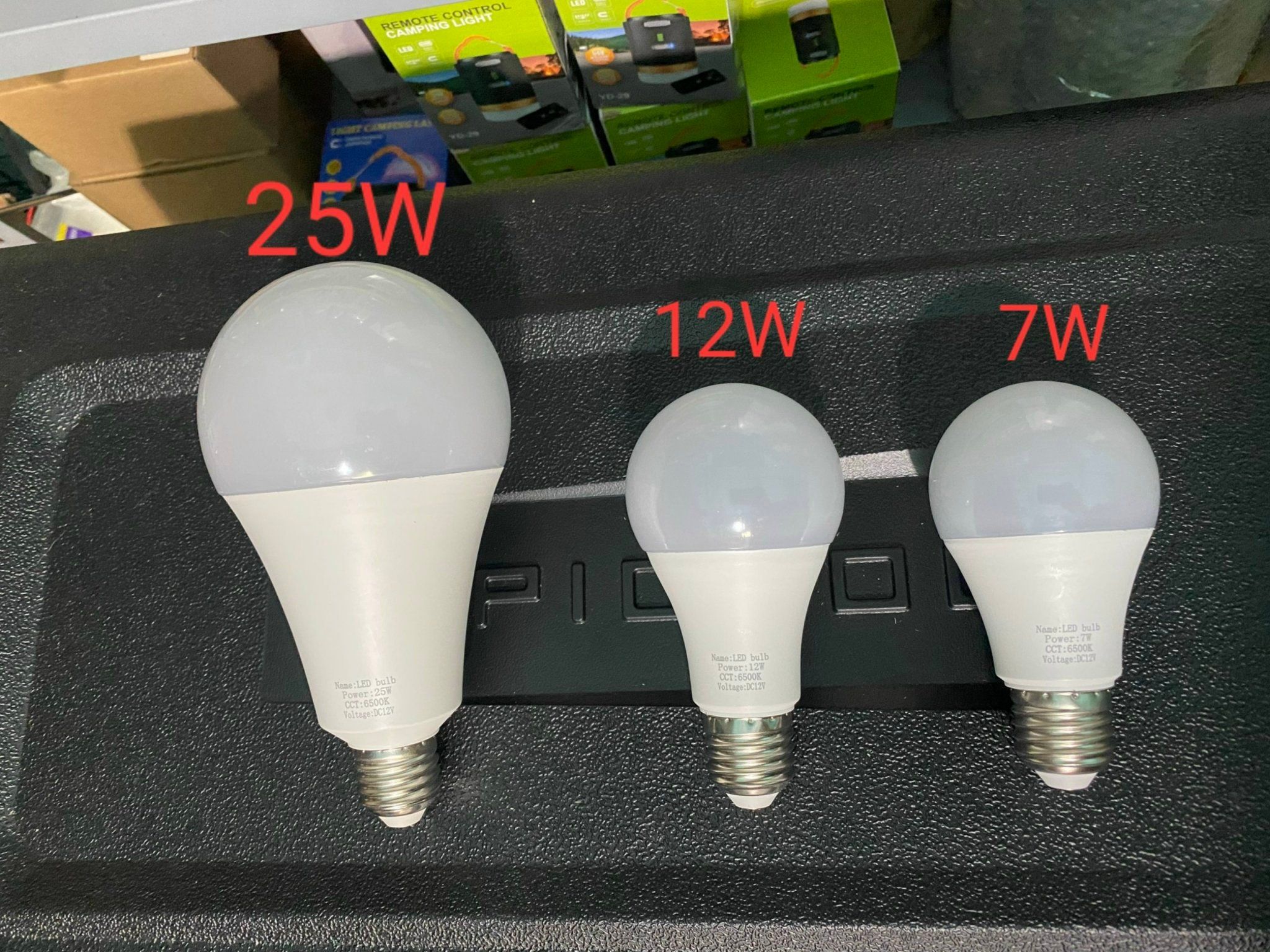 Bóng đèn Led 12V ánh sáng trắng vỏ nhựa