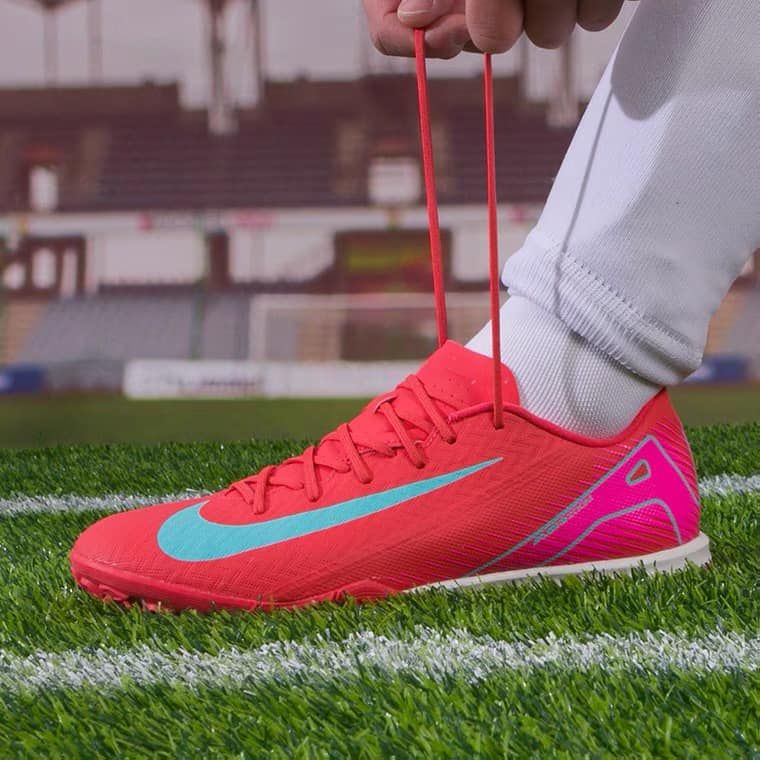Nike Zoom Vapor 16 Academy TF - FQ8449-800 - Đỏ / Trắng