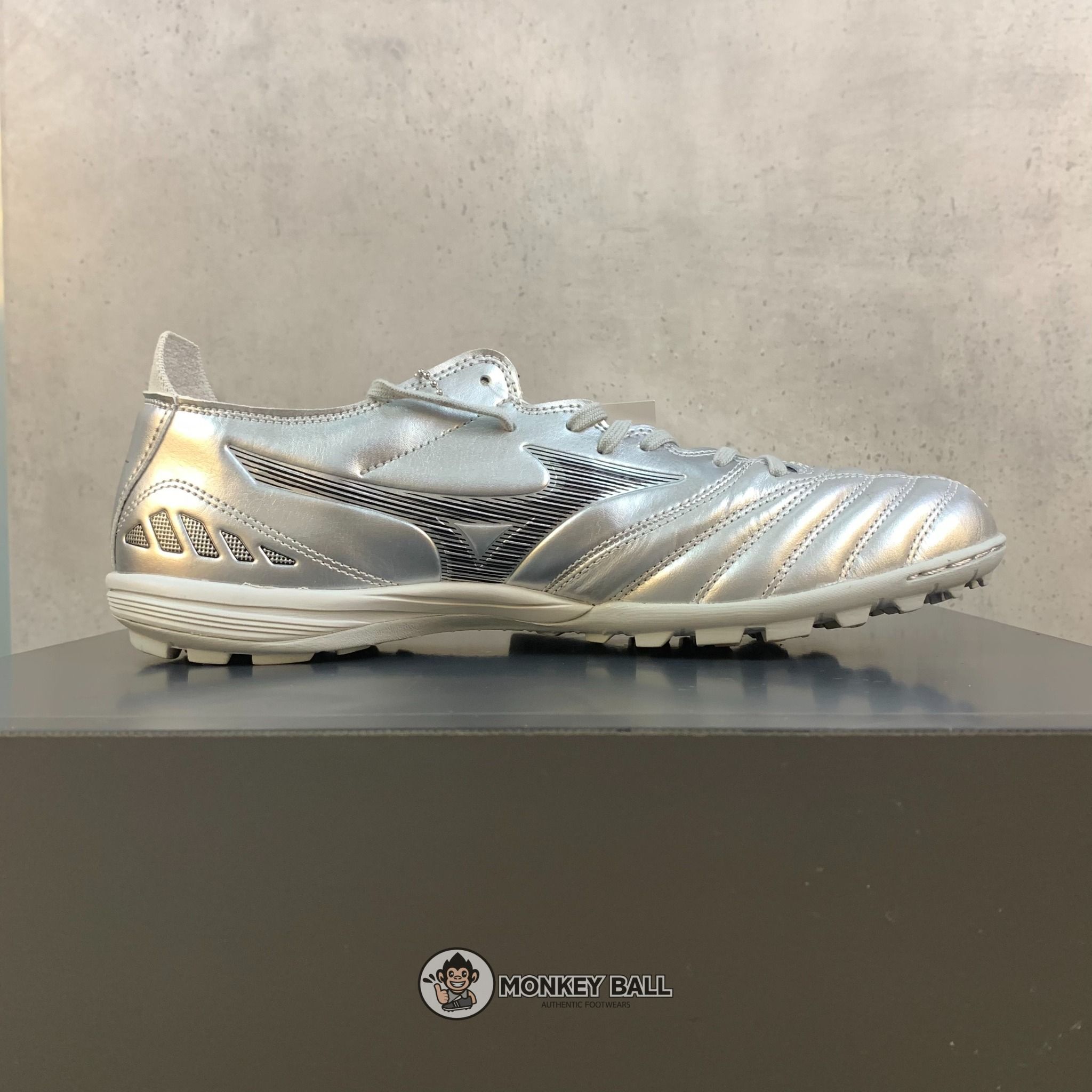 Mizuno Morelia Neo 3 Pro AS TF - P1GD218403 - Bạc