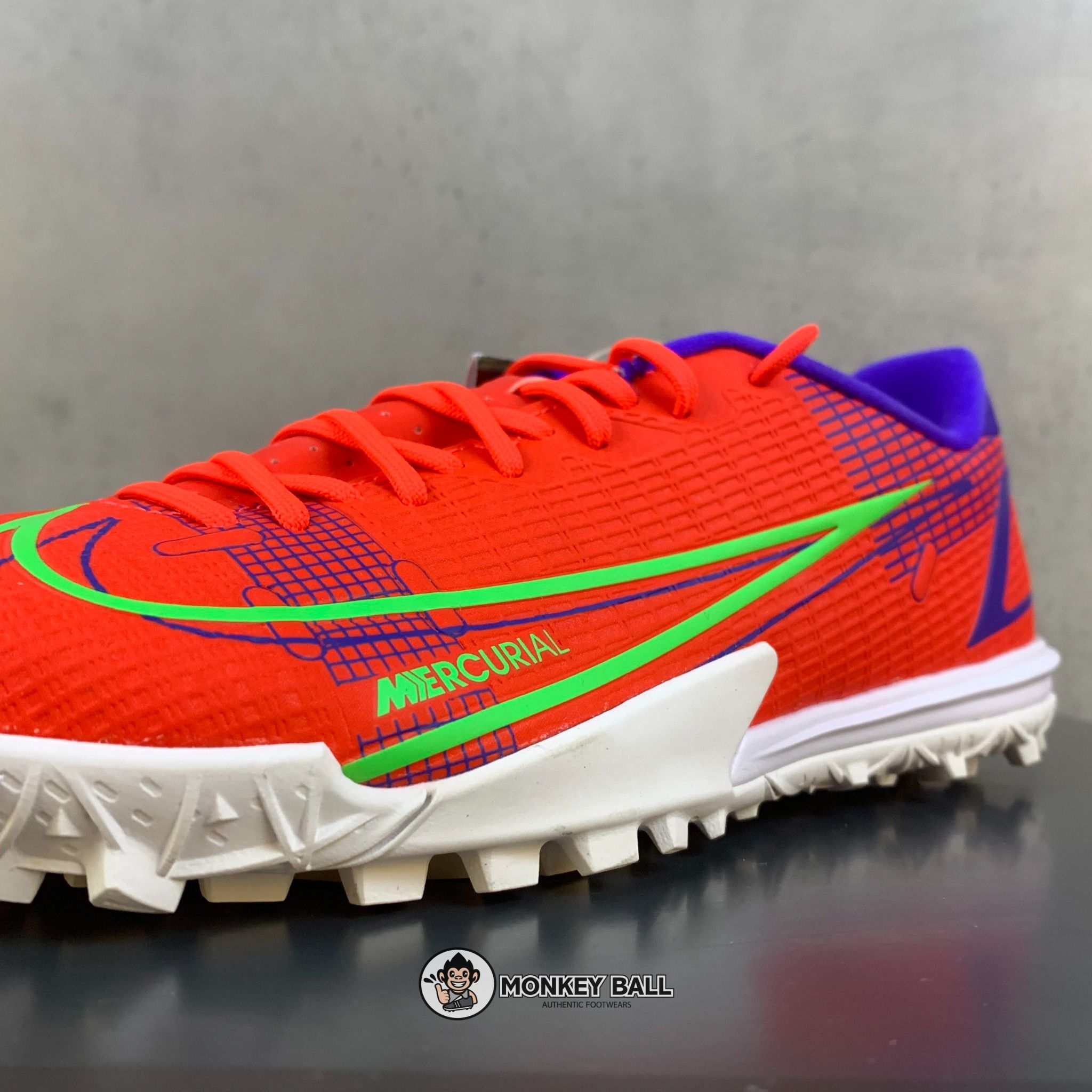 Nike Mercurial Vapor 14