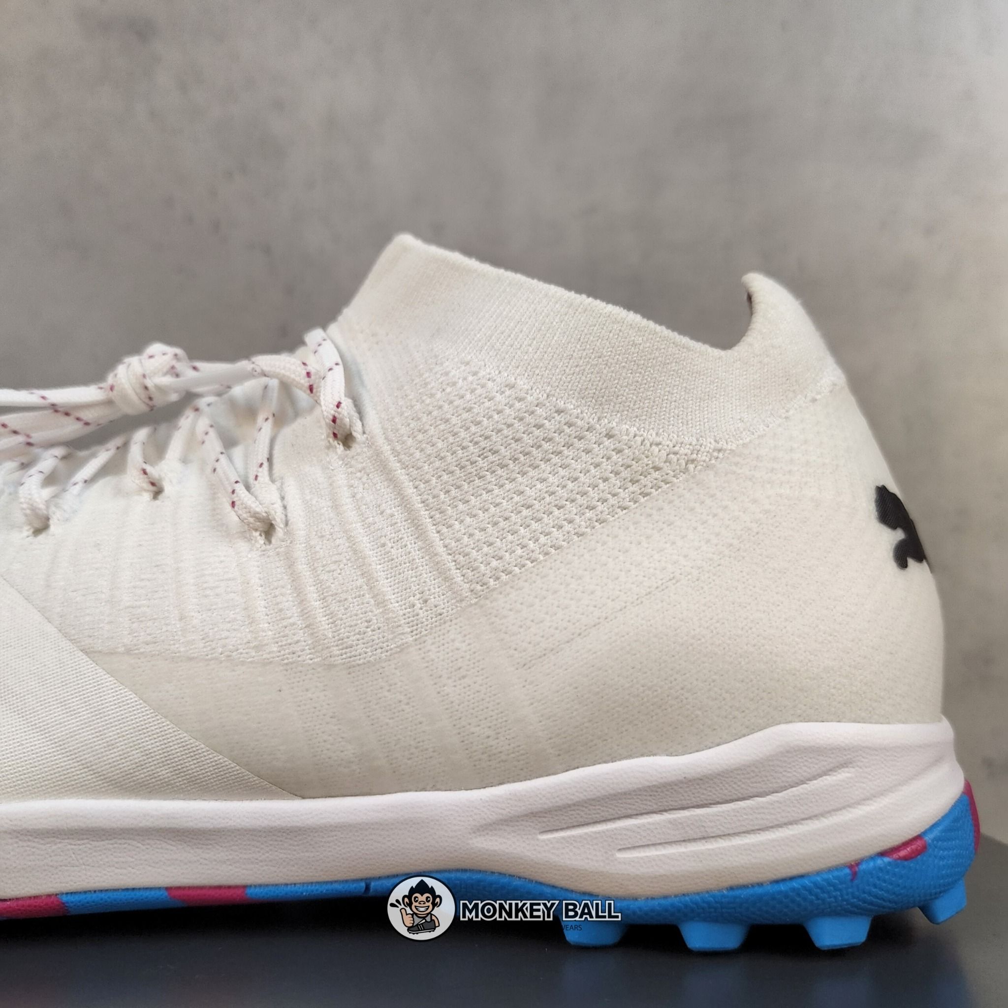 Puma Future Z 3.3 TT - 106764-02 - TRẮNG/XANH
