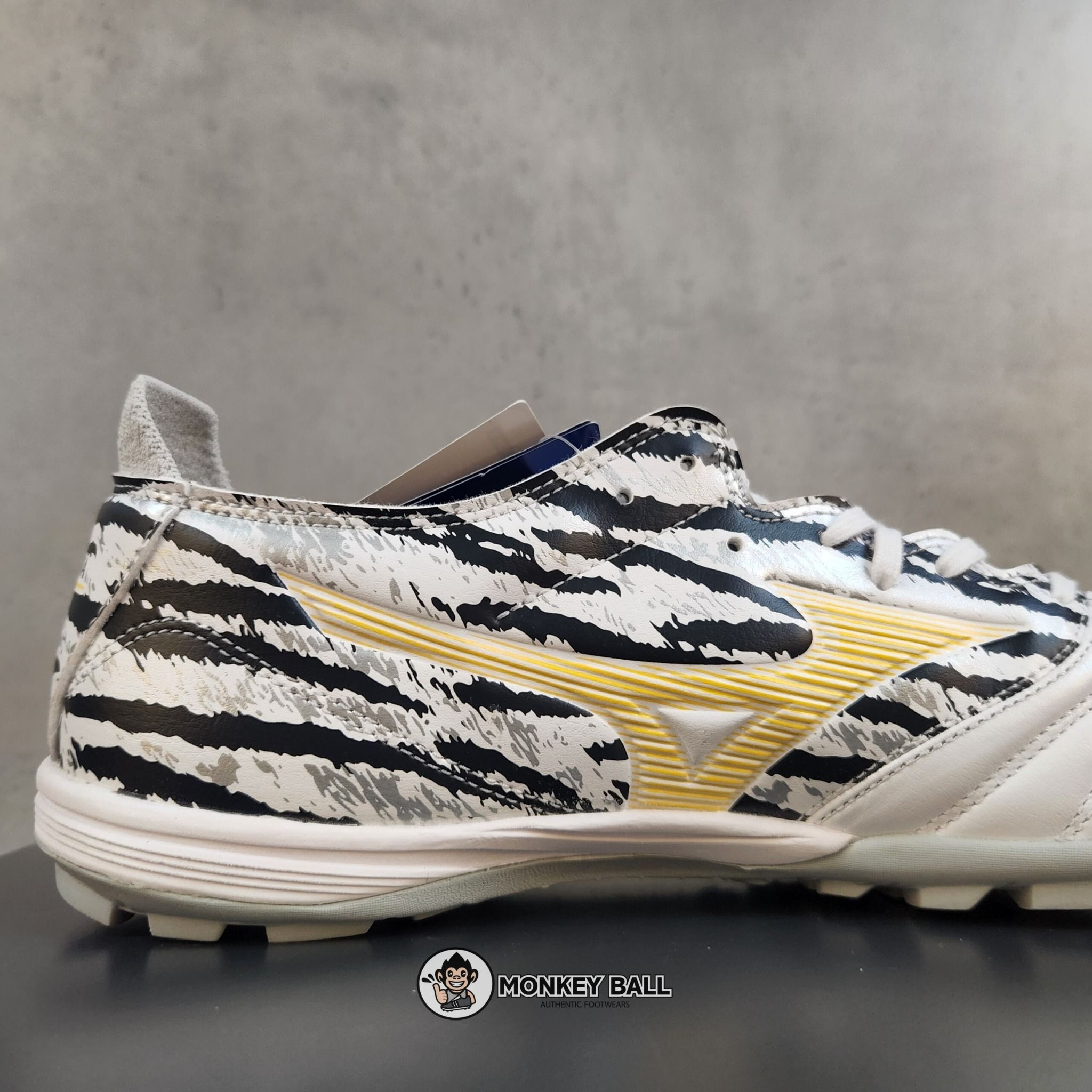 Mizuno Morelia Neo 3 Pro As - P1GD228446 - Bạch Hổ / Trắng / Đen