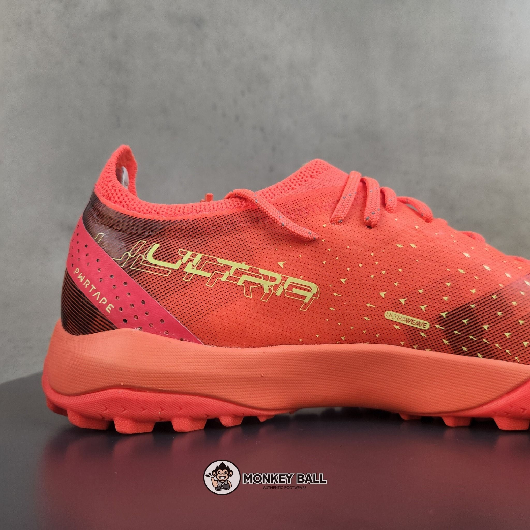Puma Ultra Ultimate Cage
