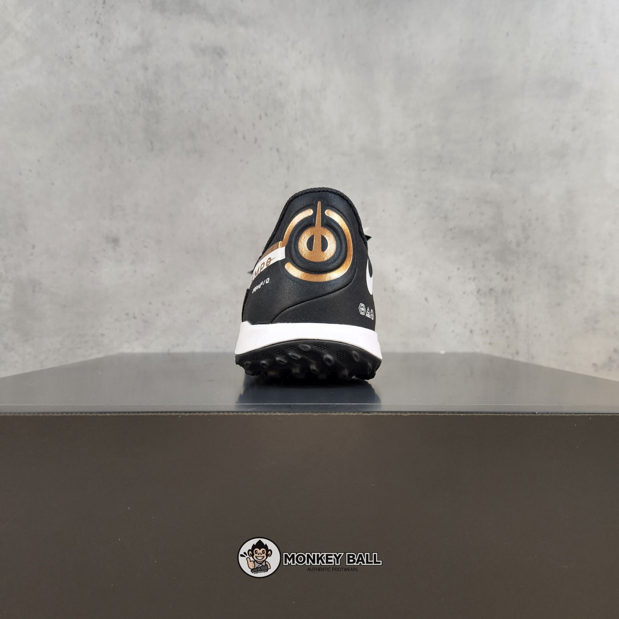 Nike Tiempo 9 Legend Academy