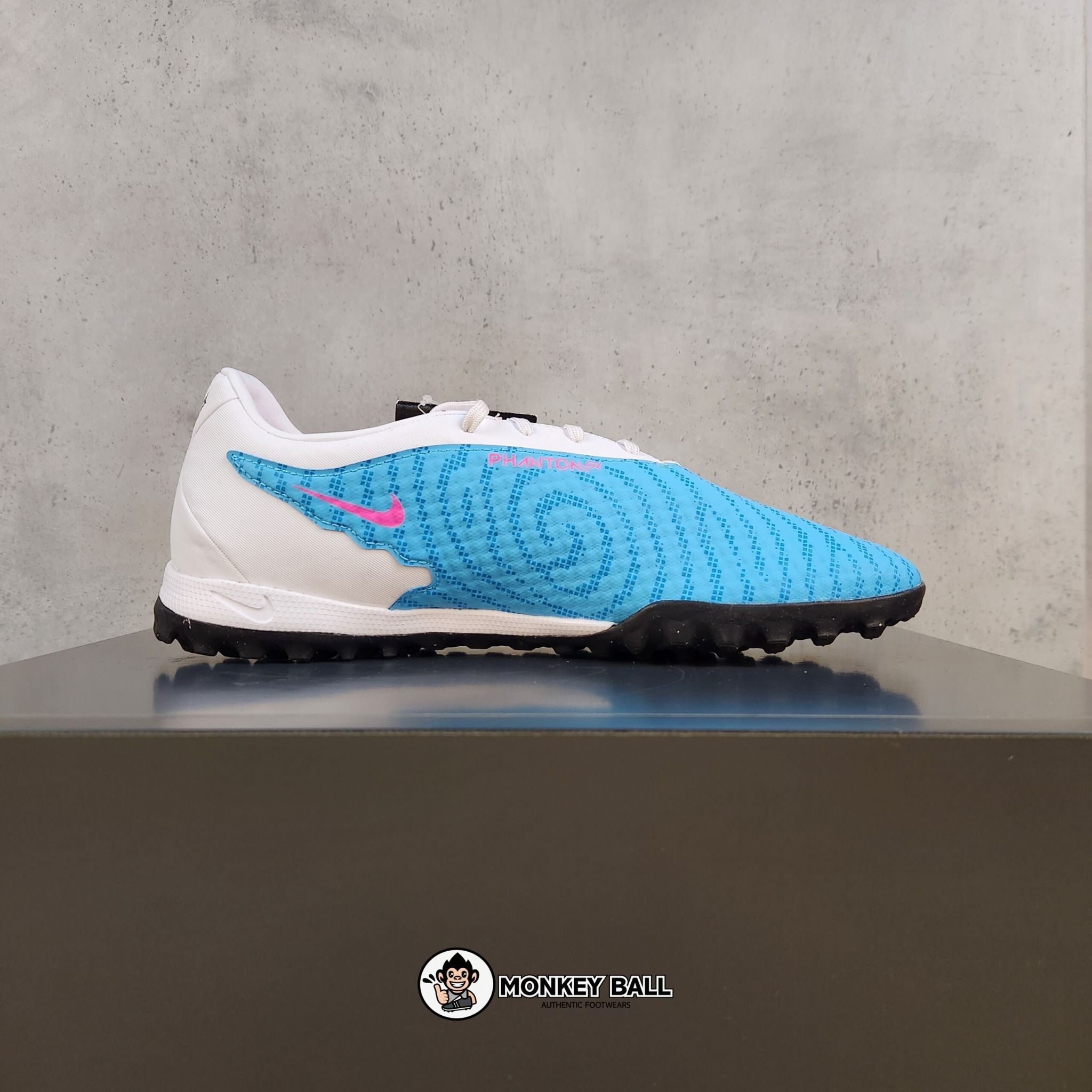 Nike Phantom GX Academy