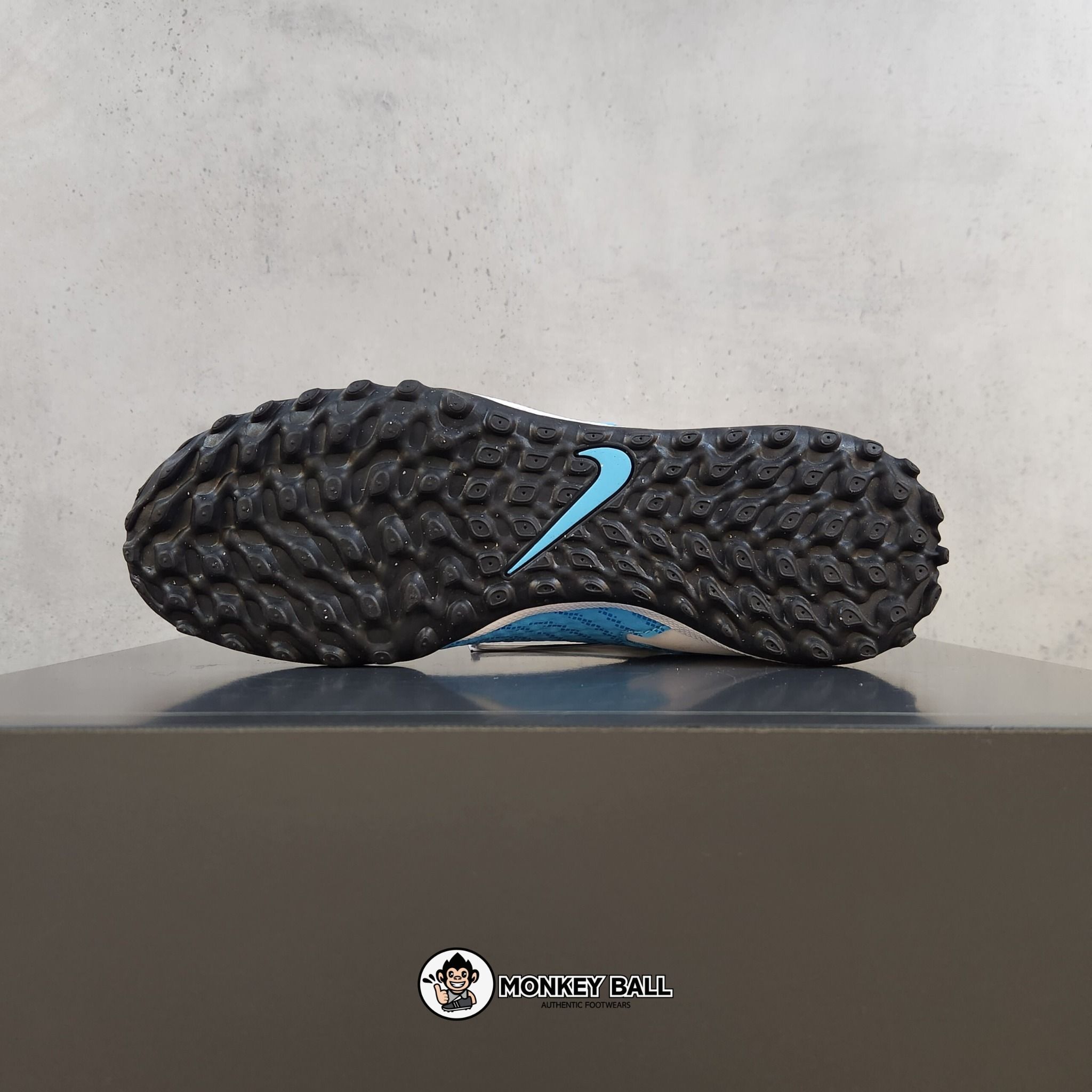 Nike Phantom GX Academy
