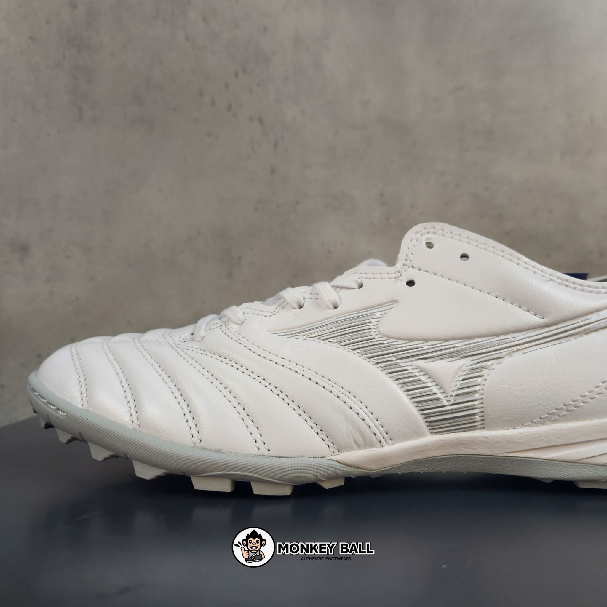 Mizuno Morelia Neo 3 Pro AS - P1GD238404 - Trắng / Bạc