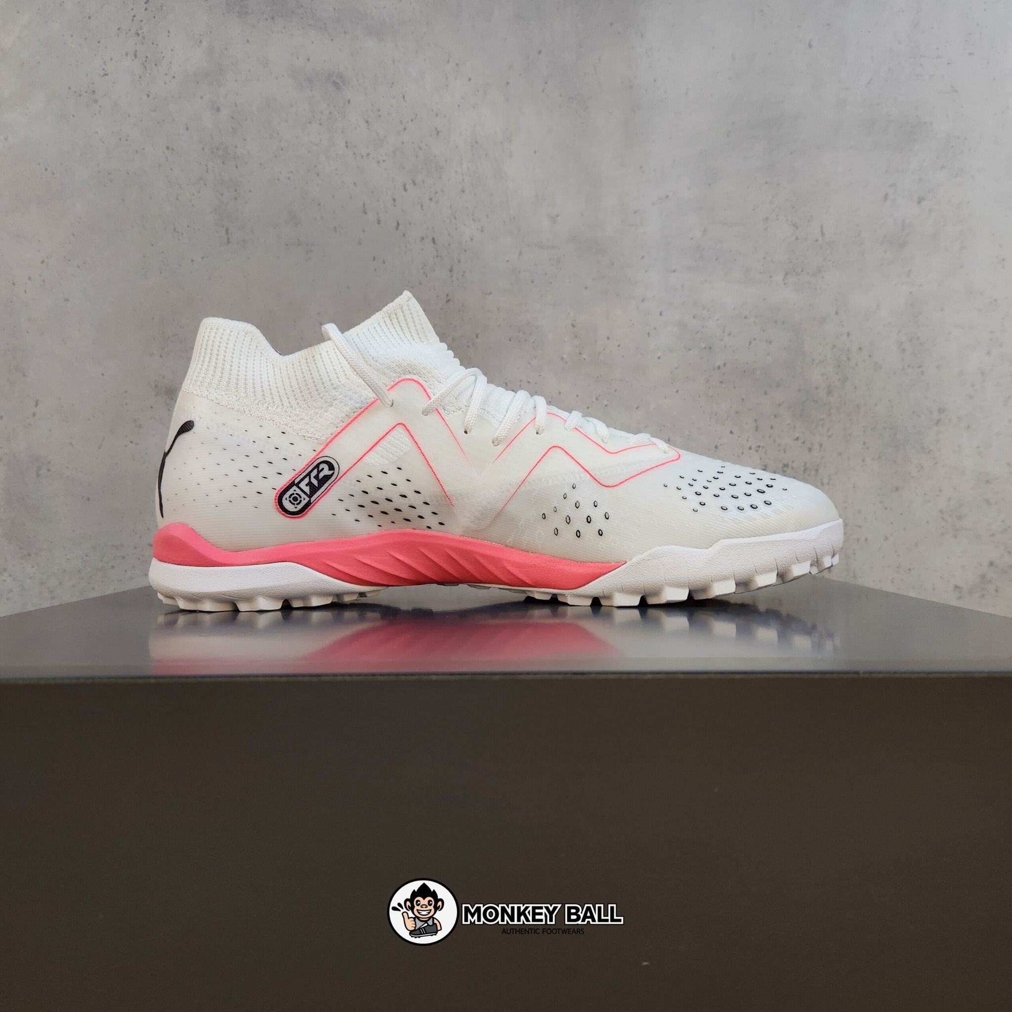 Puma Future Match TF - 107374-01 - Trắng / Hồng