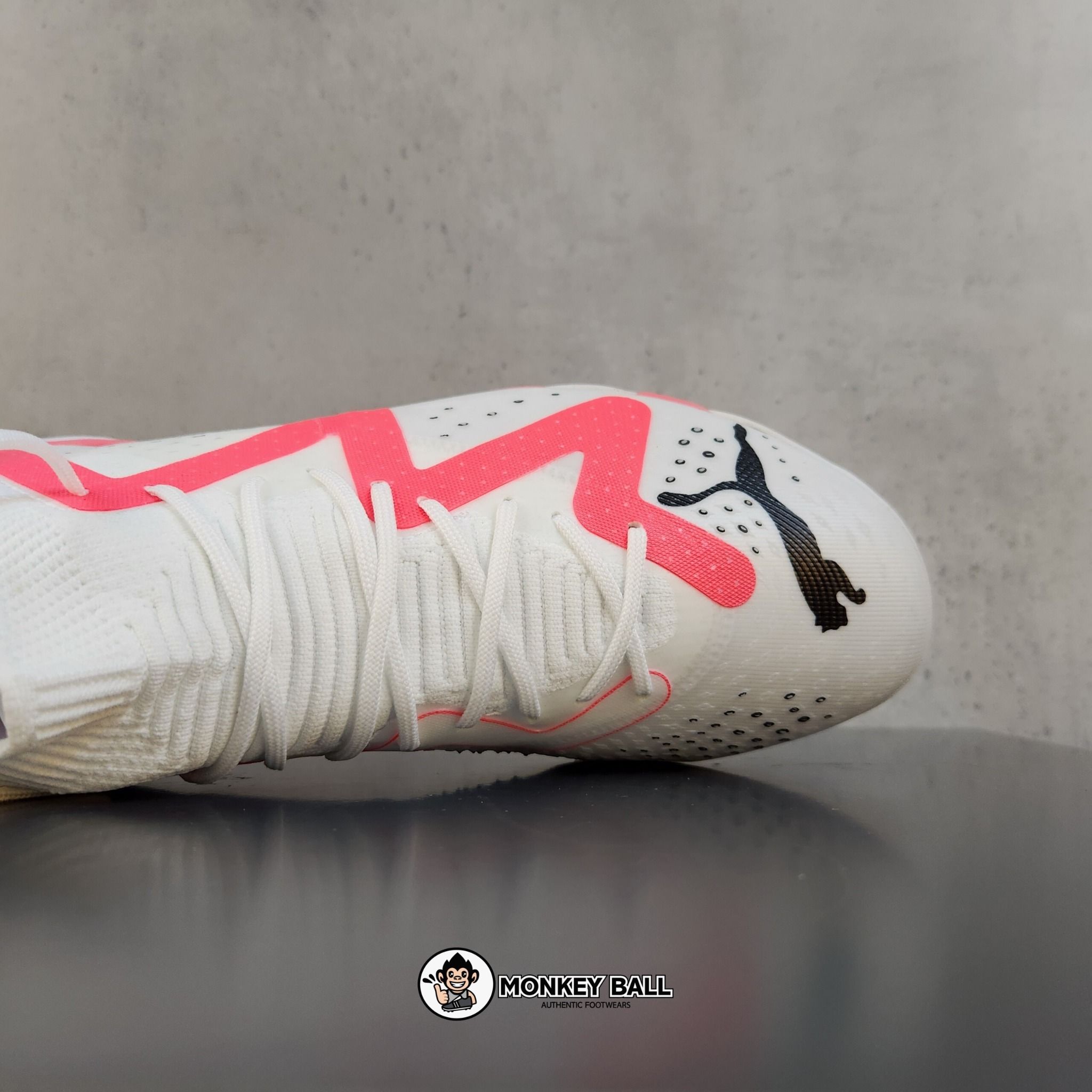 Puma Future Match TF - 107374-01 - Trắng / Hồng