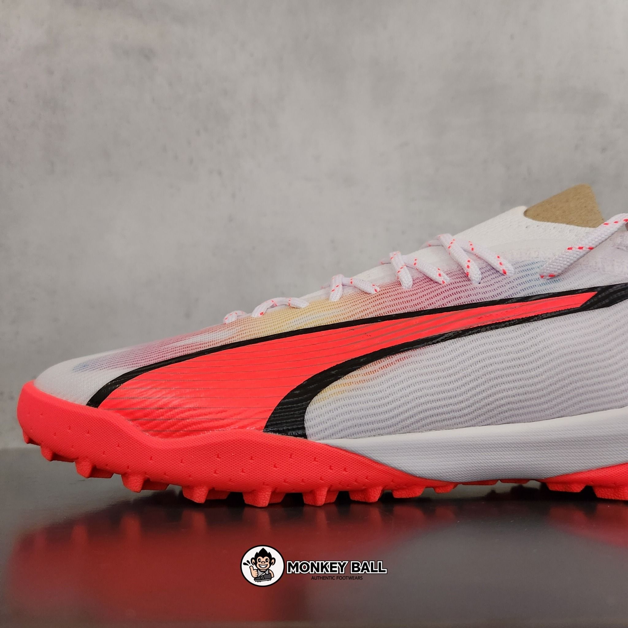 Puma Ultra Ultimate Cage TT - 10750201 - Trắng Đỏ