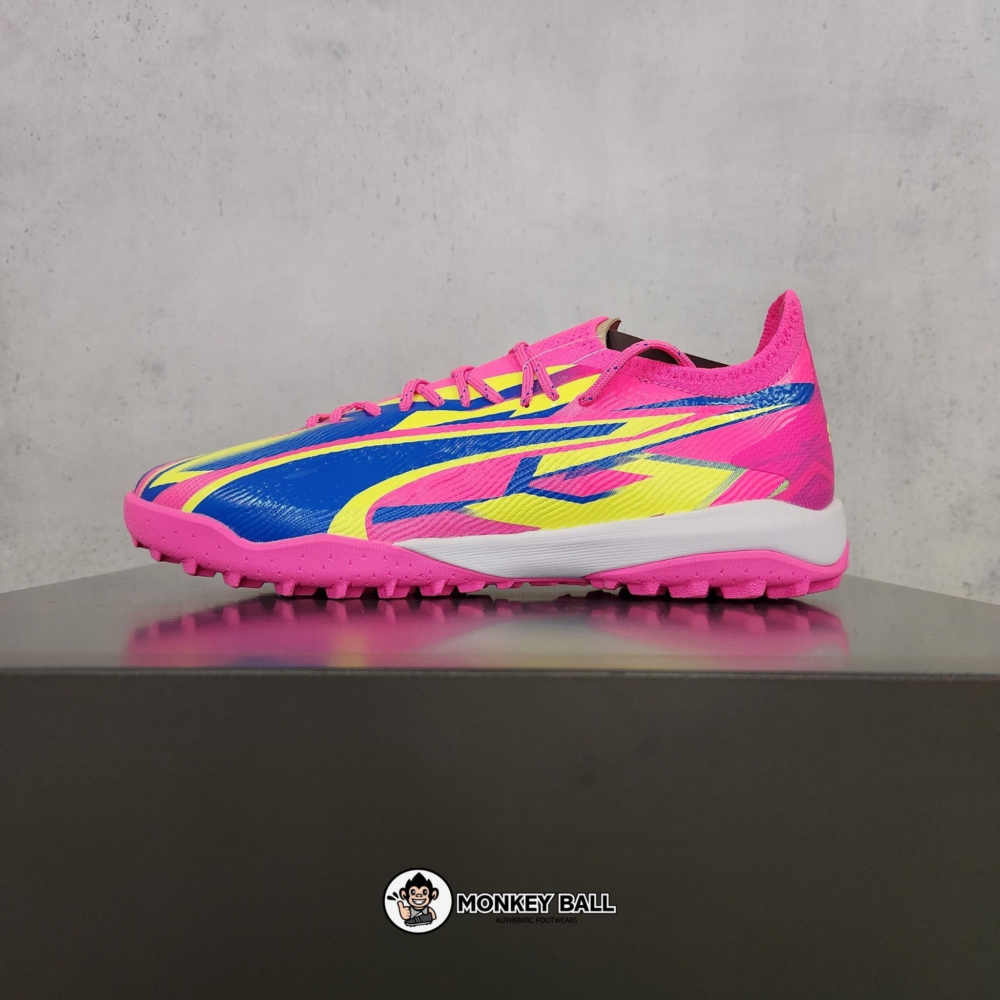 Puma Ultra Ultimate Energy TT - 10785801 - Hồng Xanh