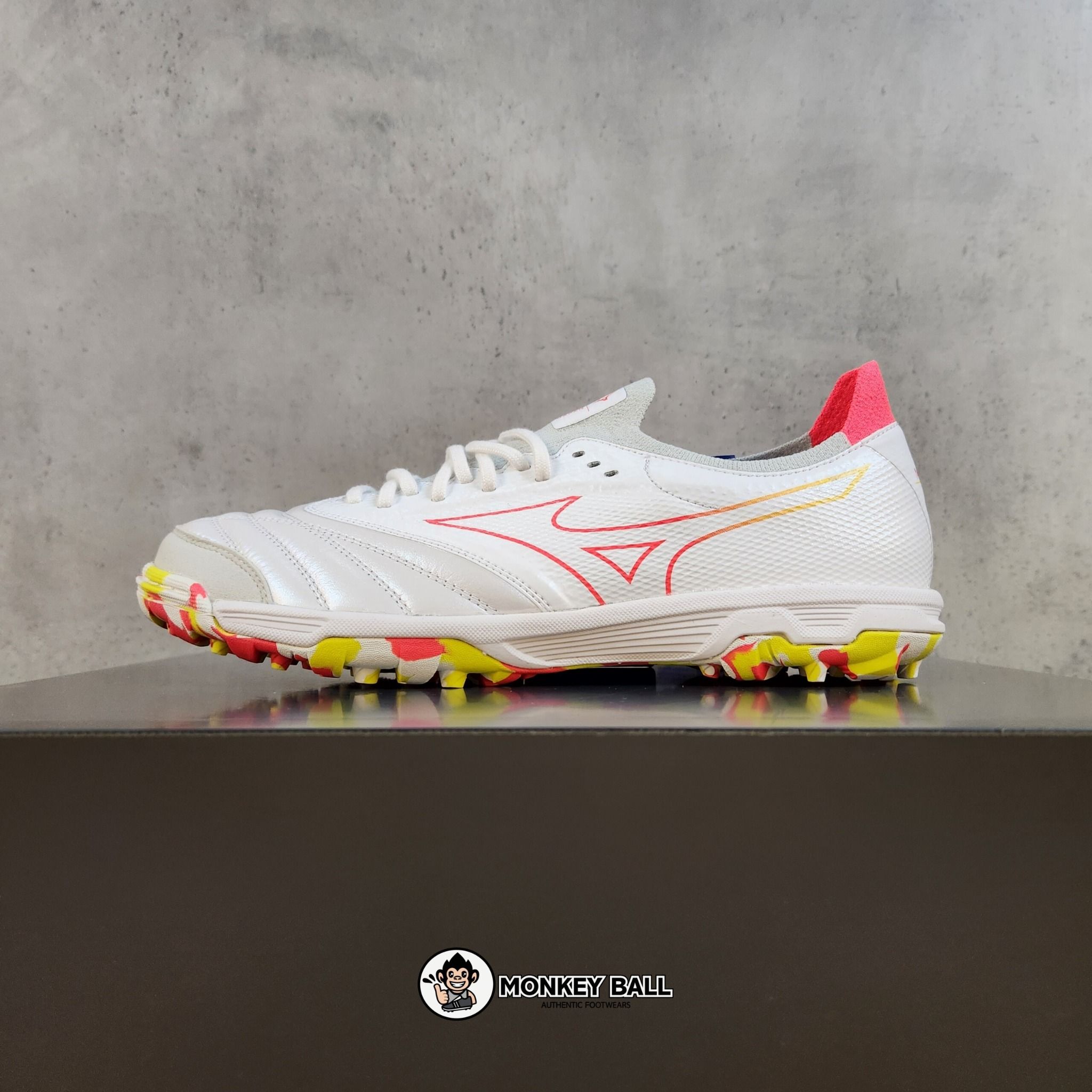 Mizuno Morelia Neo Sala Beta Japan TF - Q1GB239064 - Trắng Đỏ Vàng