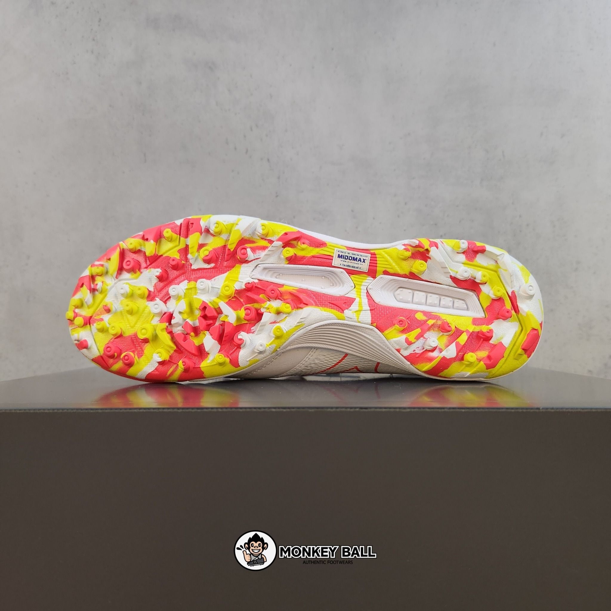 Mizuno Morelia Neo Sala Beta Japan TF - Q1GB239064 - Trắng Đỏ Vàng