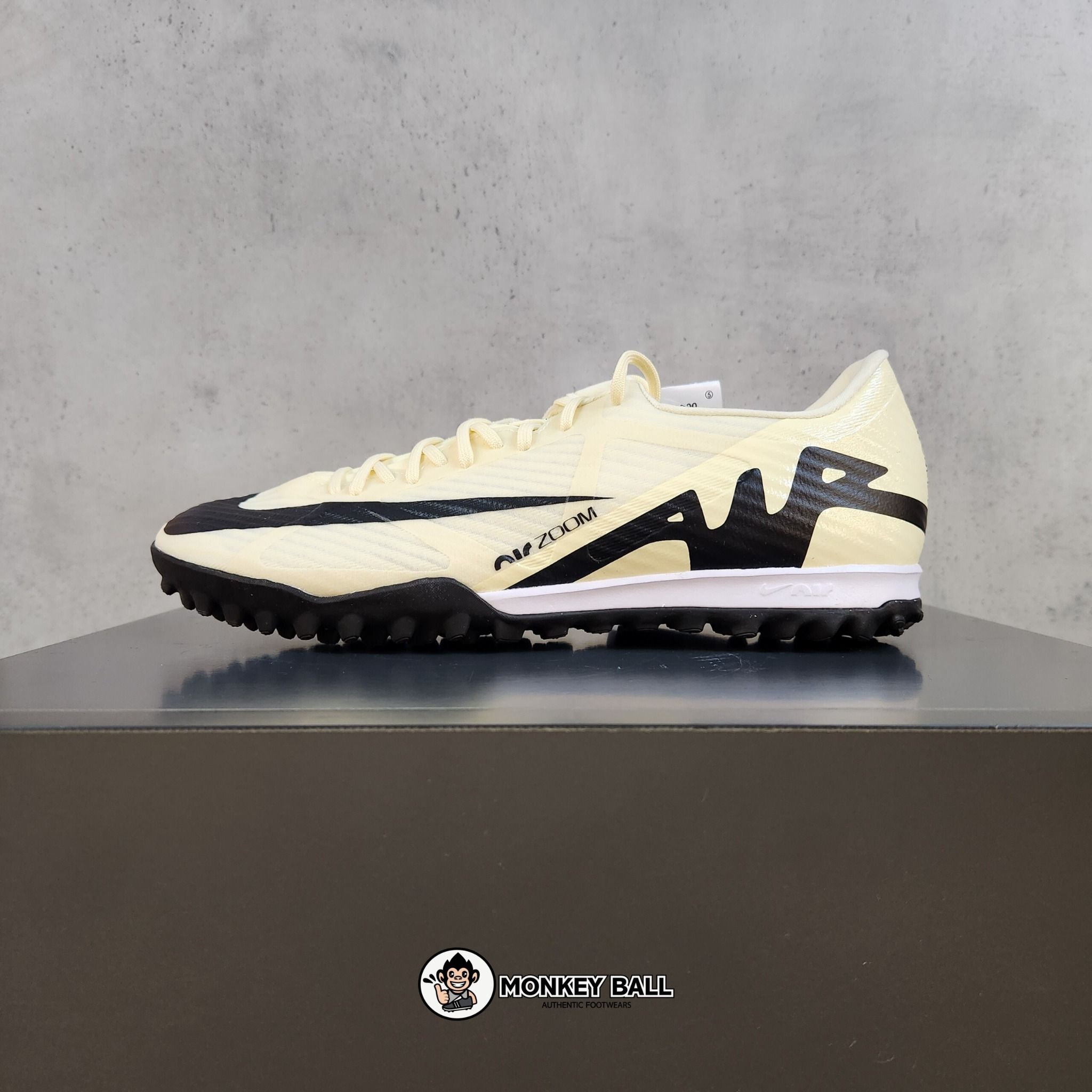 Nike Zoom Vapor 15 Academy