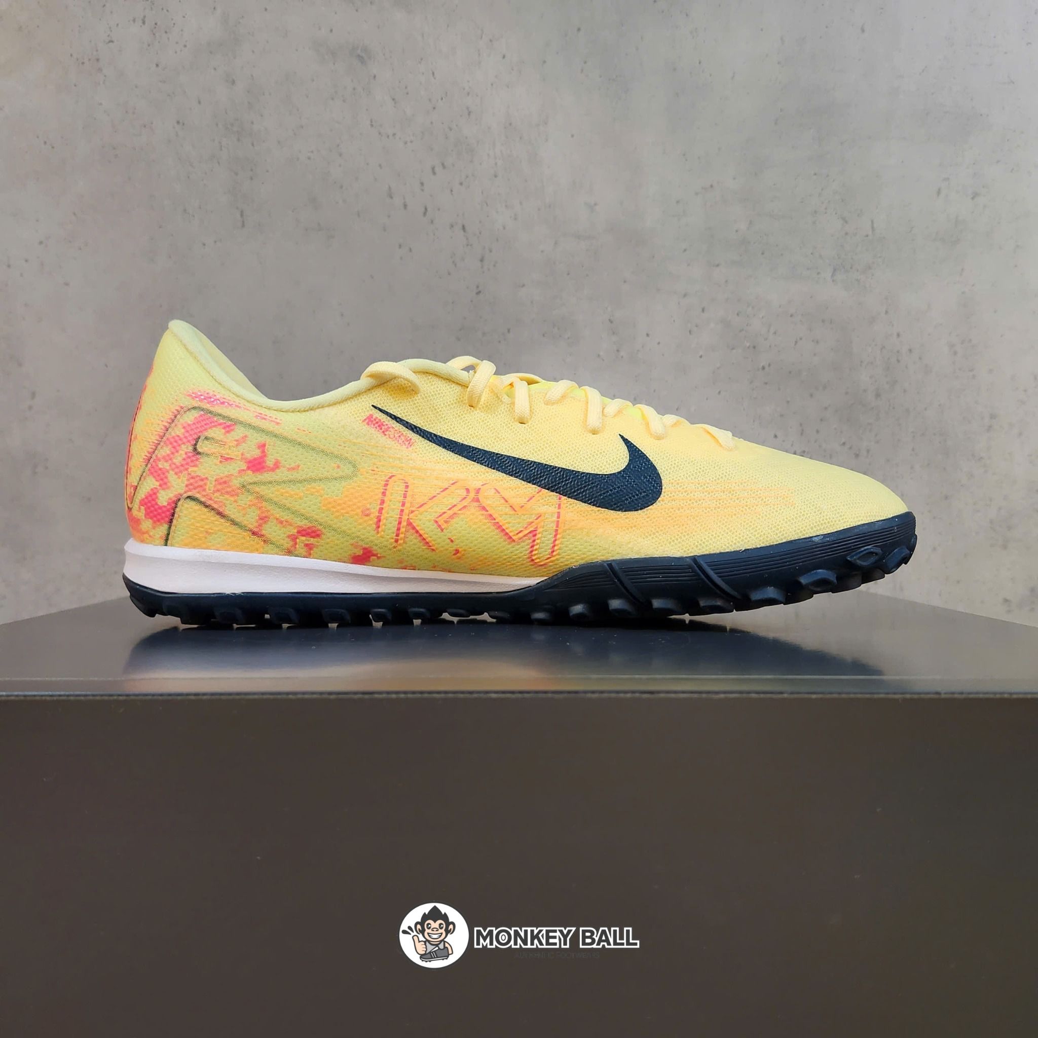 Nike Zoom Vapor 16 Academy