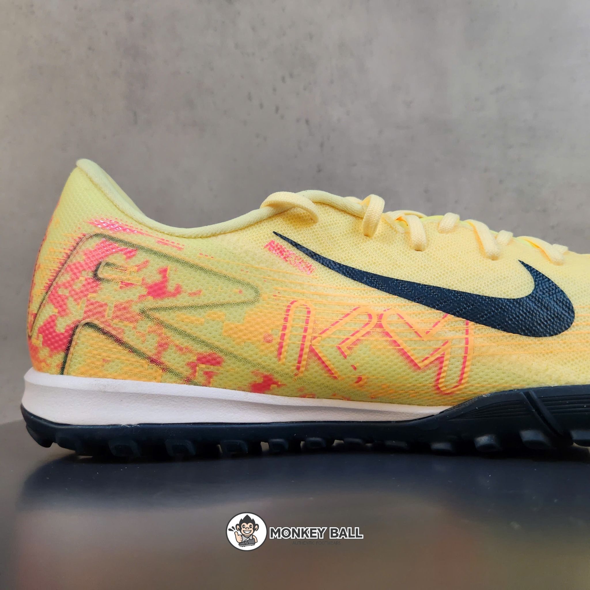 Nike Zoom Vapor 16 Academy