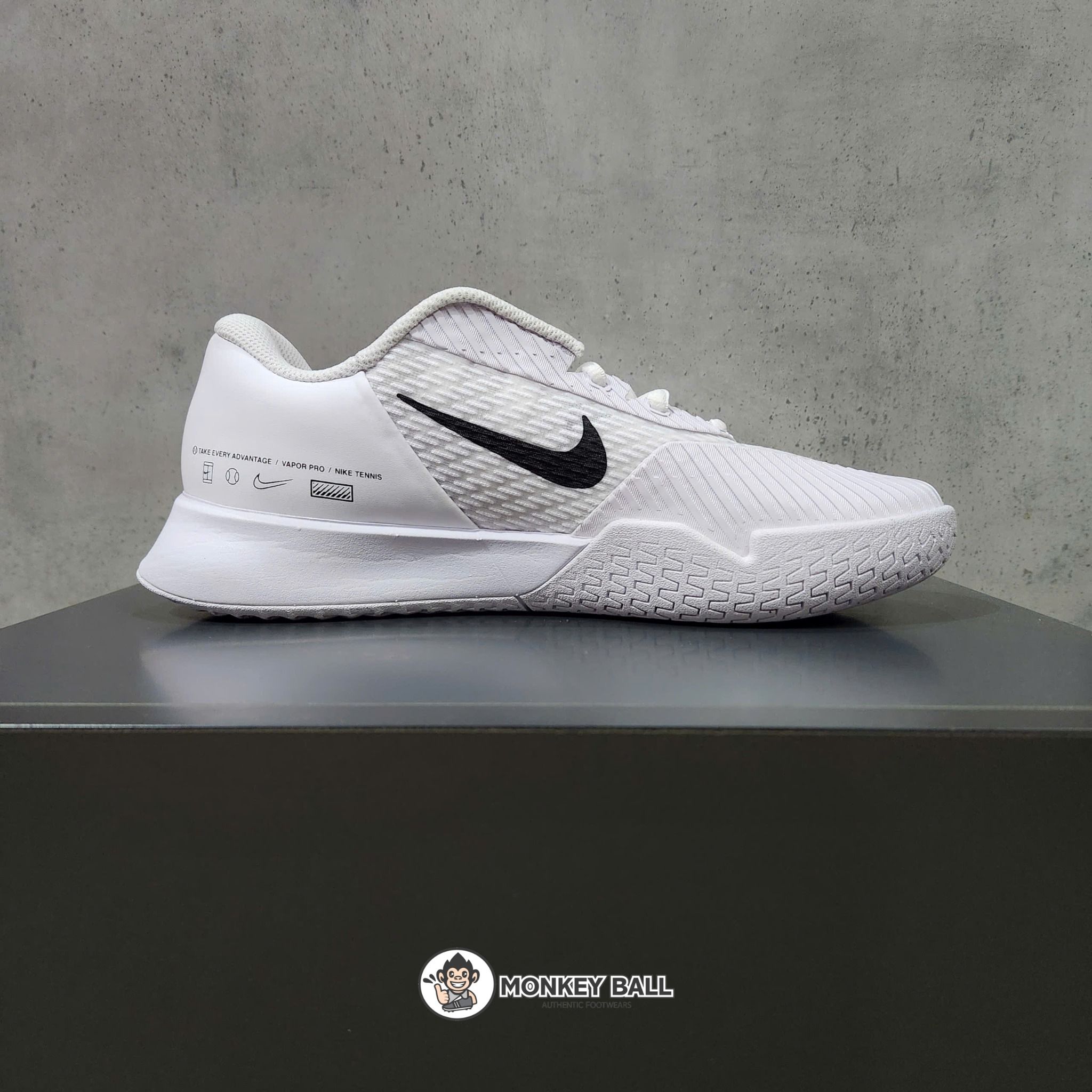 Giày Pickleballl Nike Zoom Vapor Pro 2 - DR6192-101 - Trắng Đen