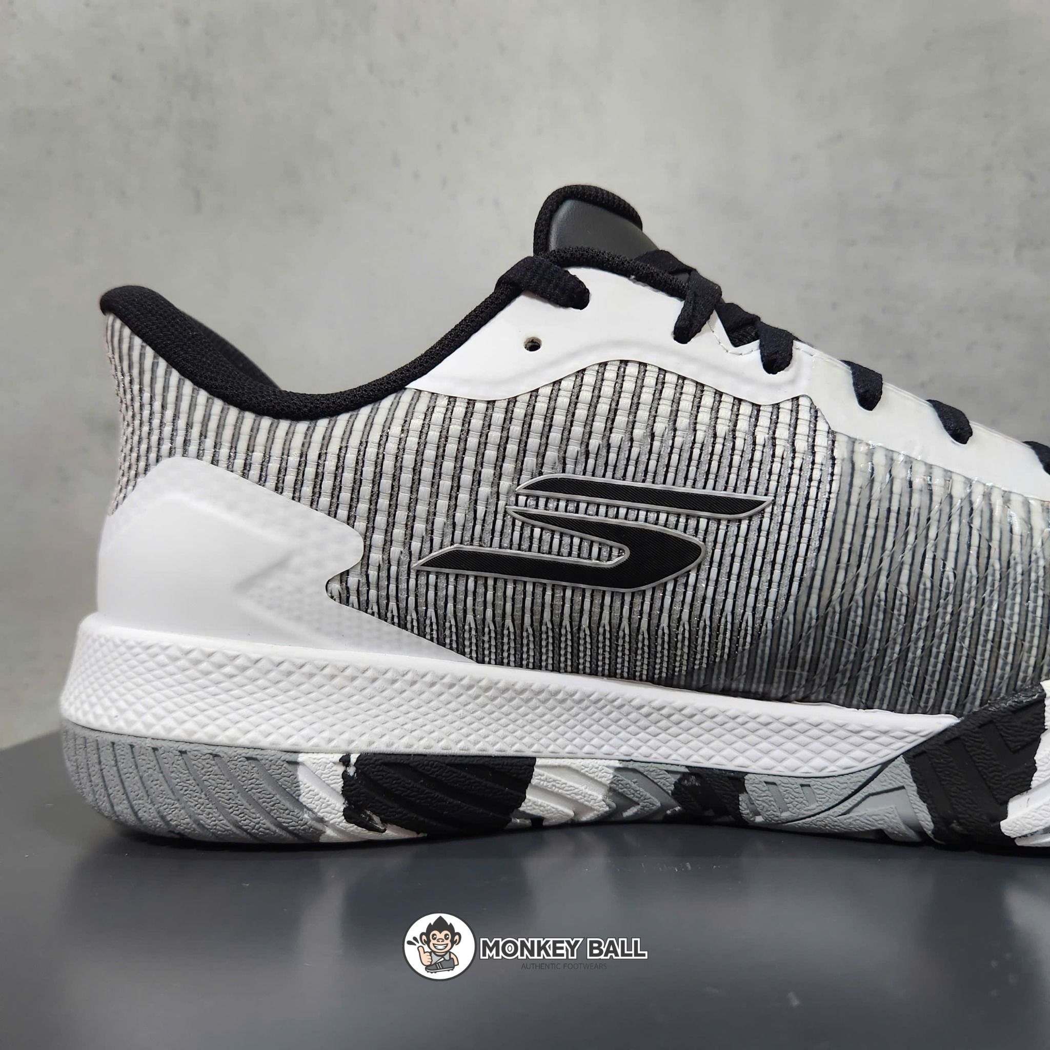Giày Pickleball Skechers Viper Court Pro 2.0 - Bạc / Đen