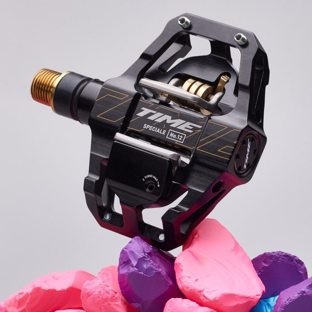 Road and MTB pedal, accessories