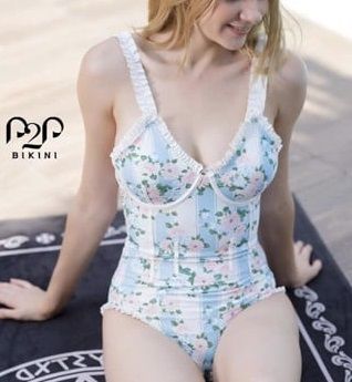 Monokini hai dây bèo cổ tim họa tiết hoa