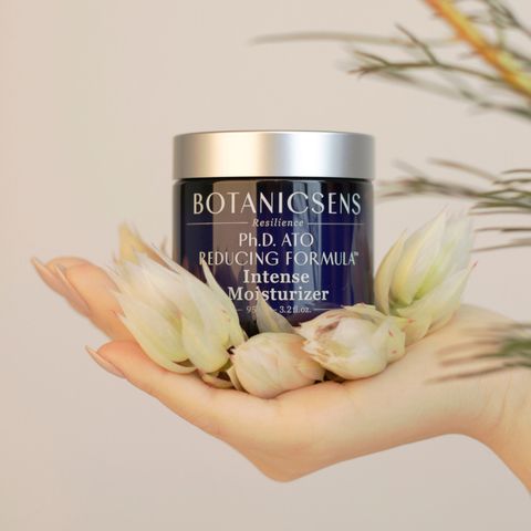  Kem dưỡng ẩm chuyên sâu dành cho da khô, ngứa BOTANICSENS Ph.D ATO REDUCING FORMULA INTENSE Moisturizer 