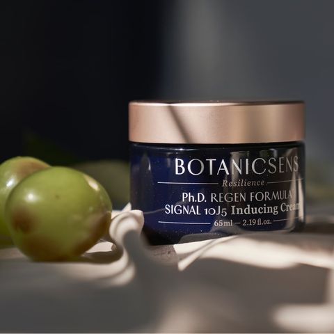  Kem dưỡng tái tạo da công thức thuần chay BOTANICSENS Ph.D REGEN FORMULA SIGNAL 10J5 Inducing Cream(for dry skin) 