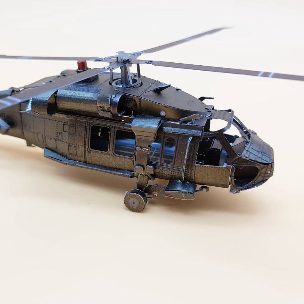  Mô Hình Kim Loại 3D Lắp Ráp Metal Head Trực Thăng Đa Dụng UH-60 Black Hawk – MP1059 