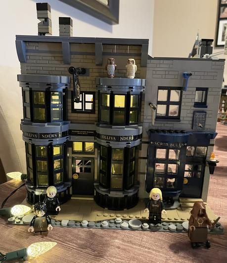  Mô Hình Nhựa 3D Lắp Ráp OEM Harry Potter Hẻm Xéo (5544 mảnh, Lego 75978 Diagon Alley) - LG0149 