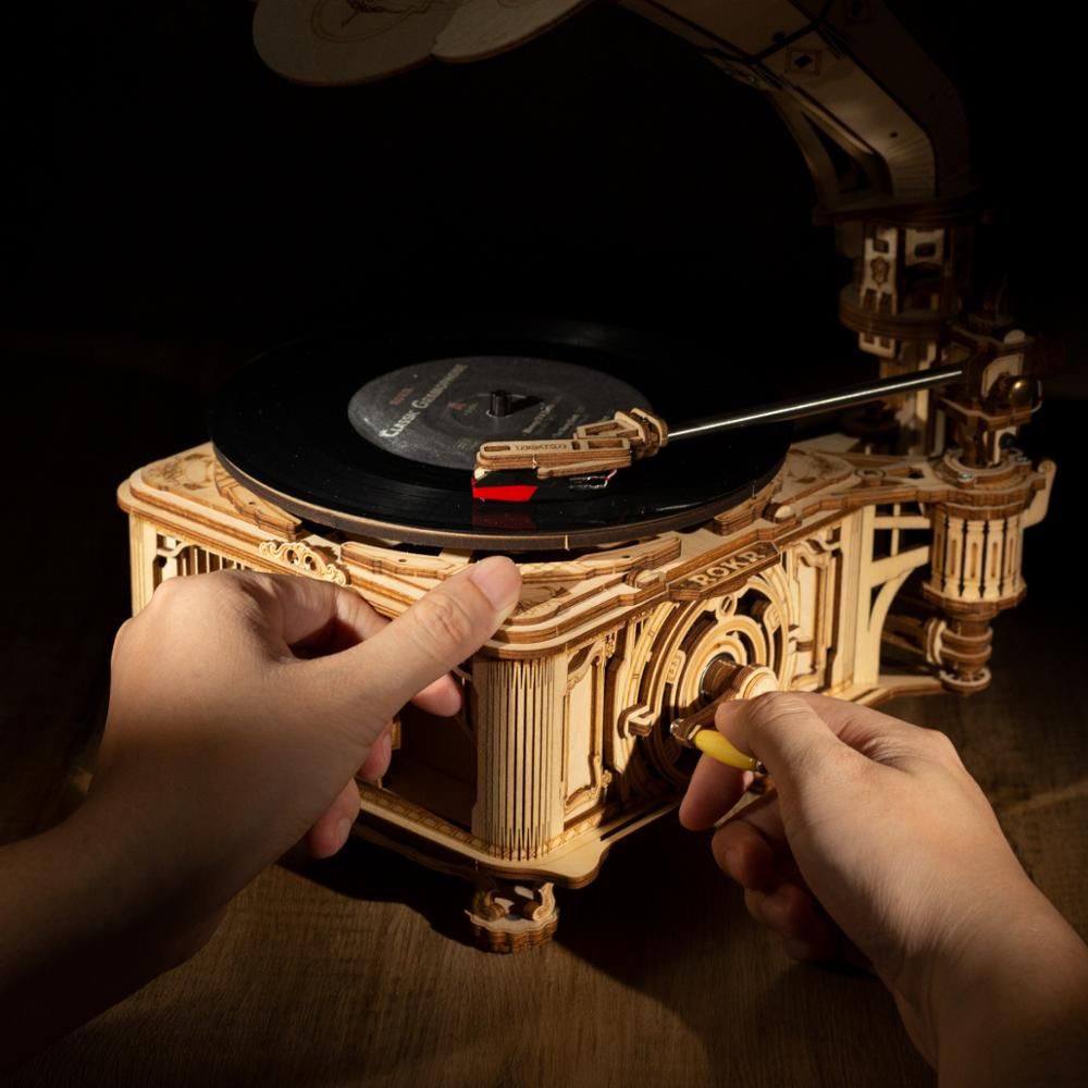  Mô Hình Gỗ 3D Lắp Ráp ROBOTIME ROKR Máy Nghe Nhạc Đĩa Than Cổ Điển (Classic Black Gum Gramophone) LKB01 - WP205 