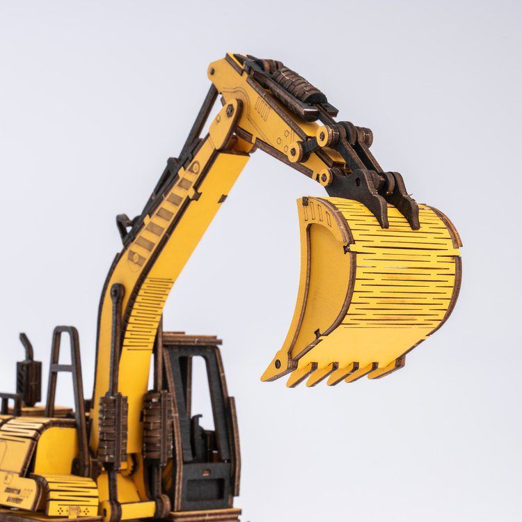  Mô Hình Gỗ 3D Lắp Ráp ROBOTIME ROKR Xe Máy Xúc (Excavator) TG508K – WP247 