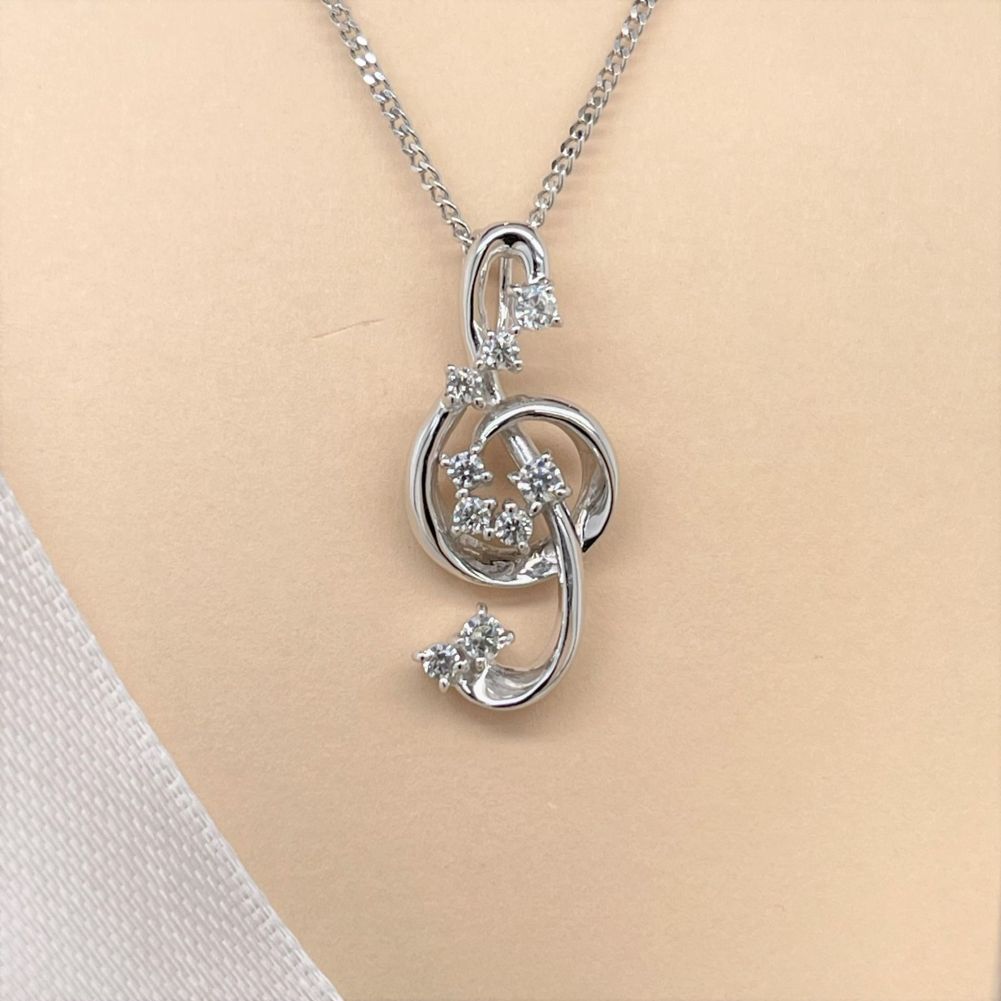 Mặt Dây Vàng K14WG đính CZ Calista EPD70244
