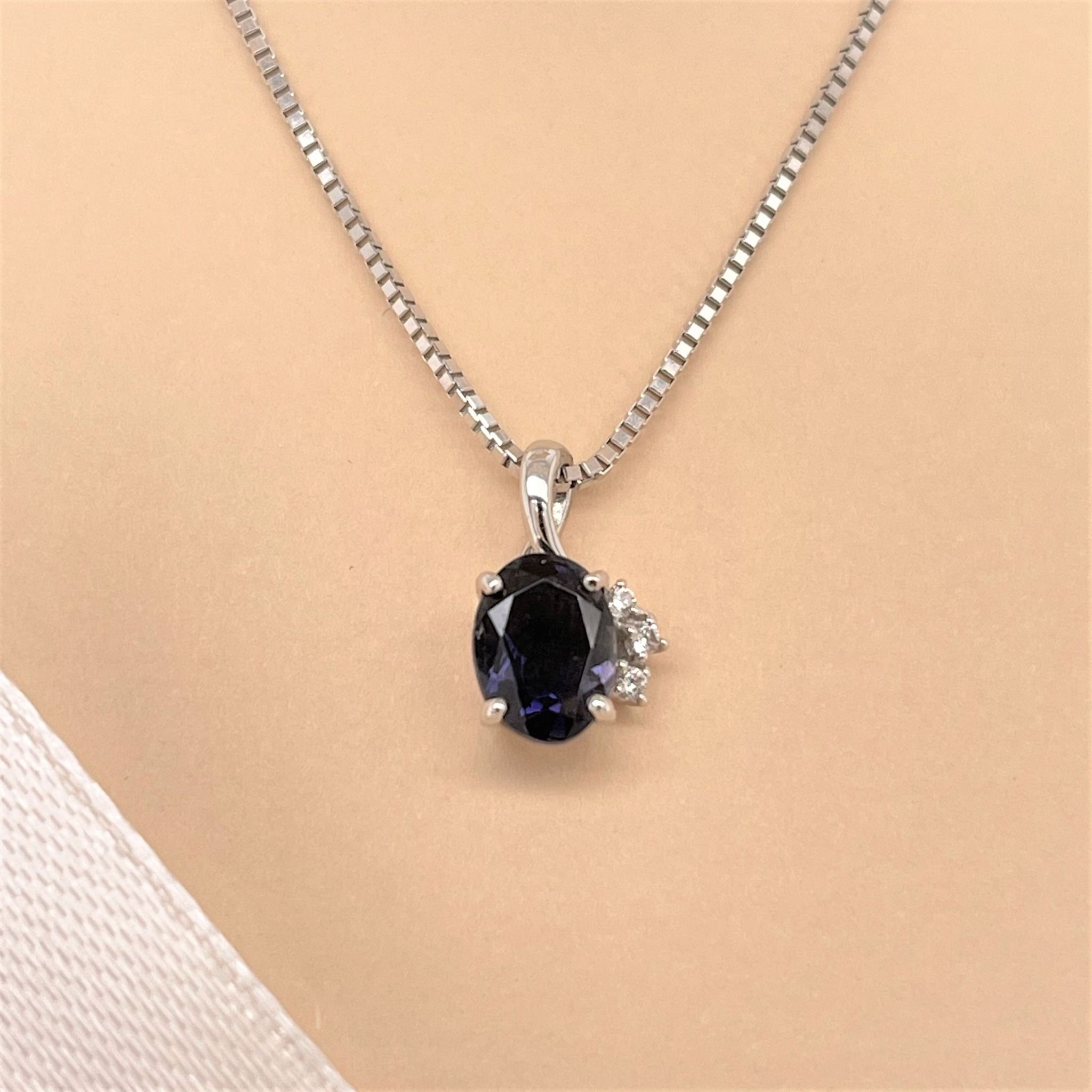 Mặt Dây Vàng K14WG đính Iolite Calista EPD80151