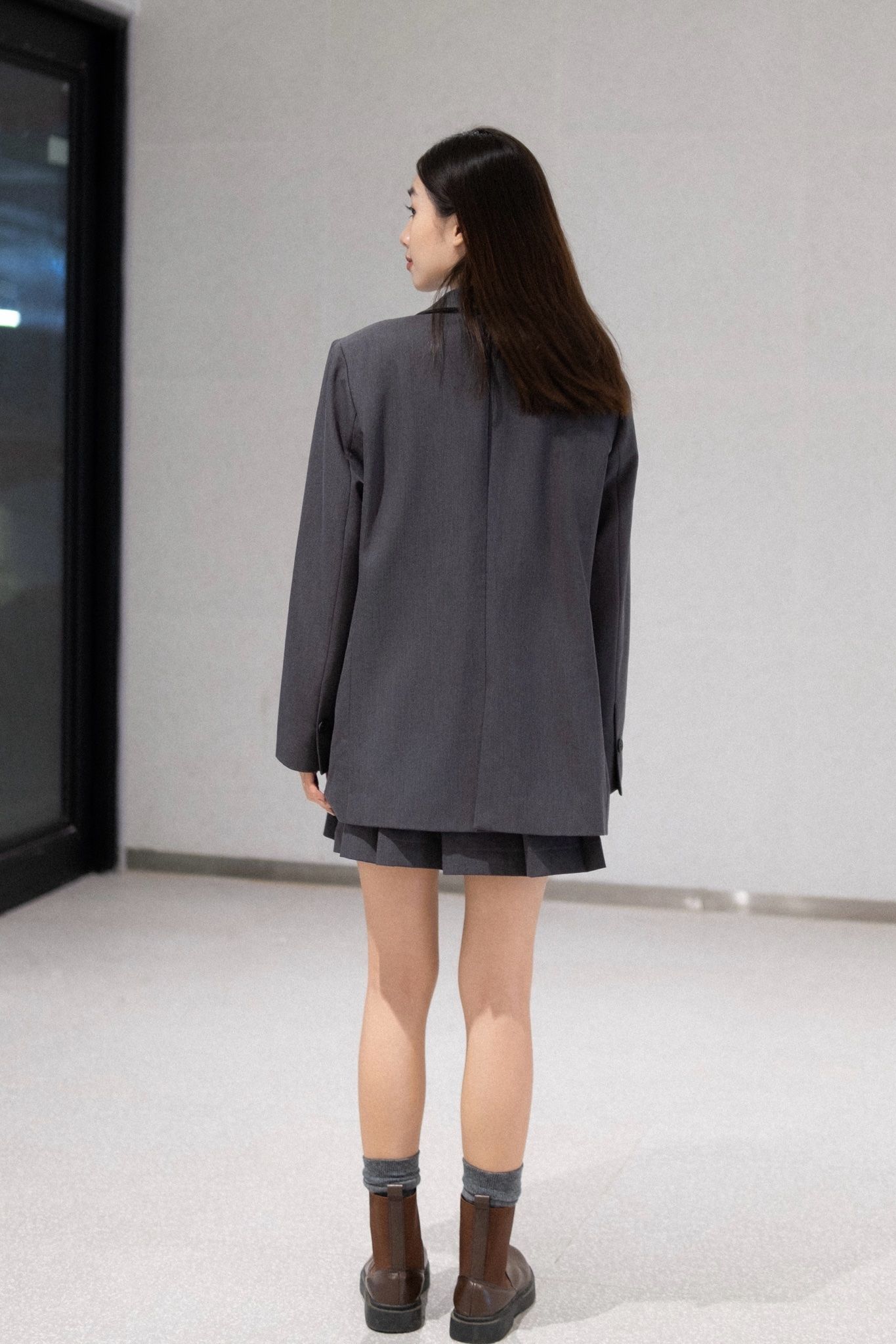 Relaxed Fit Blazer - Ghi Xám