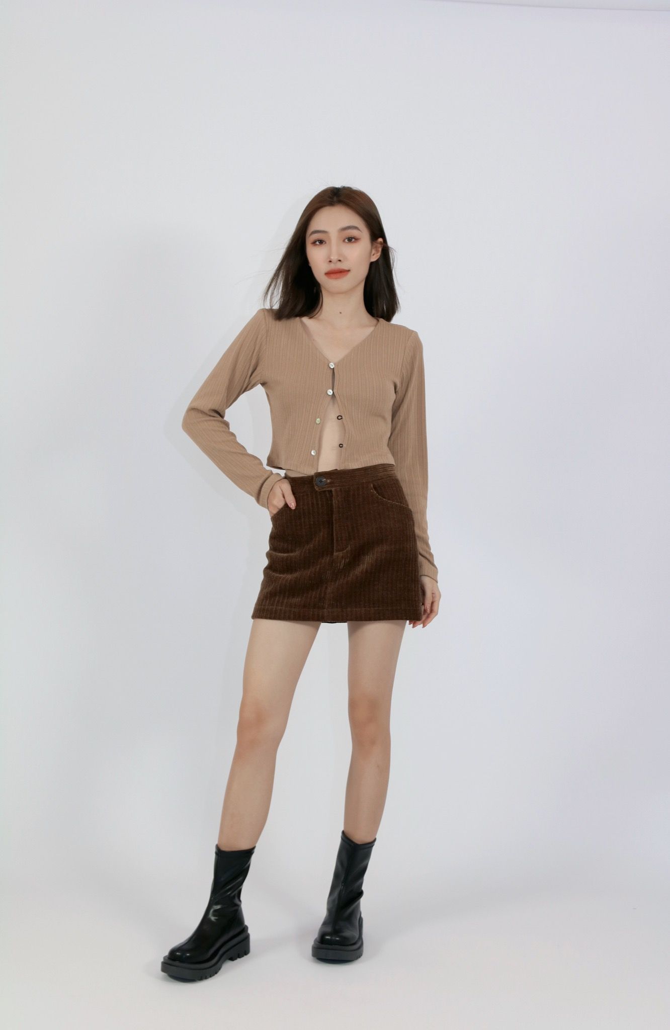 Cropped Cardigan - Nâu